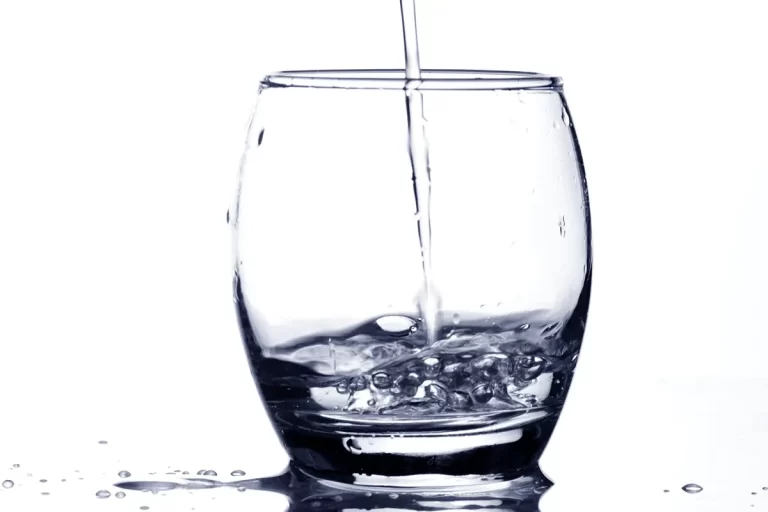 Comparing Chlorine Dioxide and Copper Silver Ionisation for Water Treatment