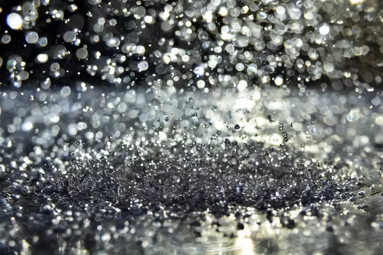 Interaction of Aluminium with Water and Chlorine Dioxide