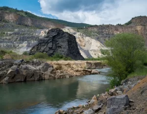 Interaction of Aluminium with Water and Chlorine Dioxide